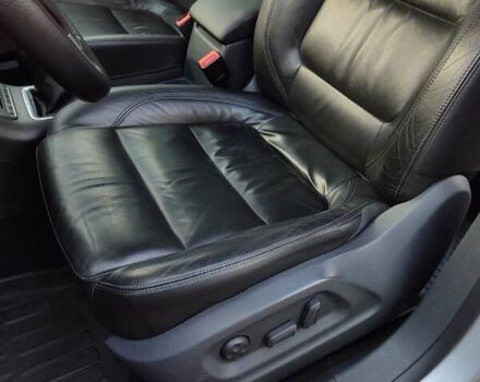 Серый Фольксваген Тигуан, объемом двигателя 1.97 л и пробегом 306 тыс. км за 10000 $, фото 27 на Automoto.ua