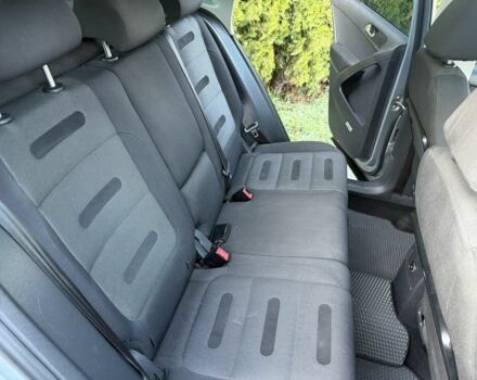 Сірий Фольксваген Тігуан, об'ємом двигуна 2 л та пробігом 265 тис. км за 9200 $, фото 6 на Automoto.ua