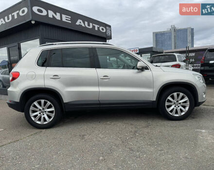 Сірий Фольксваген Тігуан, об'ємом двигуна 1.98 л та пробігом 145 тис. км за 9790 $, фото 5 на Automoto.ua