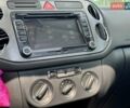 Сірий Фольксваген Тігуан, об'ємом двигуна 1.4 л та пробігом 253 тис. км за 8700 $, фото 11 на Automoto.ua