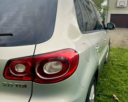 Серый Фольксваген Тигуан, объемом двигателя 2 л и пробегом 254 тыс. км за 10600 $, фото 13 на Automoto.ua