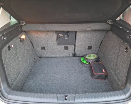 Серый Фольксваген Тигуан, объемом двигателя 1.4 л и пробегом 249 тыс. км за 8800 $, фото 7 на Automoto.ua