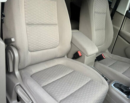 Сірий Фольксваген Тігуан, об'ємом двигуна 2 л та пробігом 226 тис. км за 12200 $, фото 32 на Automoto.ua