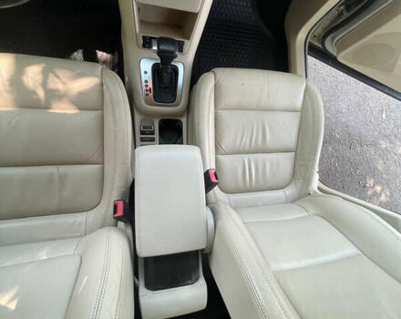 Серый Фольксваген Тигуан, объемом двигателя 2 л и пробегом 155 тыс. км за 10500 $, фото 22 на Automoto.ua