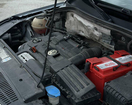 Серый Фольксваген Тигуан, объемом двигателя 1.4 л и пробегом 165 тыс. км за 9700 $, фото 38 на Automoto.ua