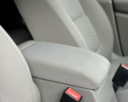 Сірий Фольксваген Тігуан, об'ємом двигуна 2 л та пробігом 226 тис. км за 12200 $, фото 36 на Automoto.ua