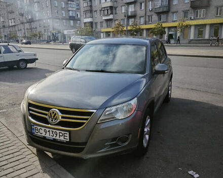 Серый Фольксваген Тигуан, объемом двигателя 2 л и пробегом 197 тыс. км за 9500 $, фото 16 на Automoto.ua