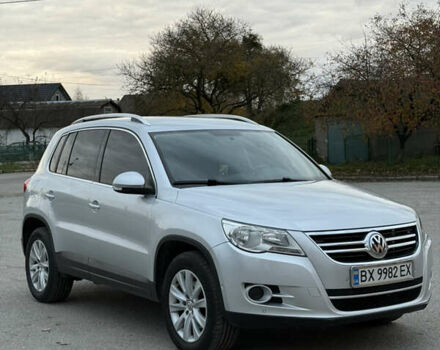 Серый Фольксваген Тигуан, объемом двигателя 1.4 л и пробегом 165 тыс. км за 9700 $, фото 5 на Automoto.ua