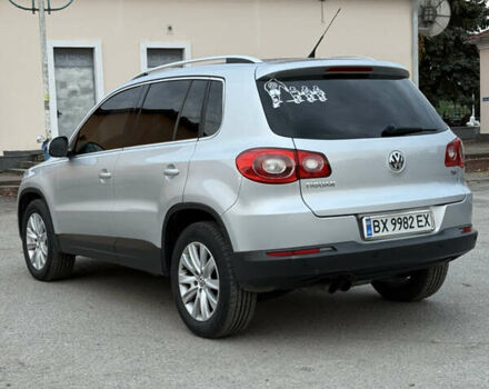 Серый Фольксваген Тигуан, объемом двигателя 1.4 л и пробегом 165 тыс. км за 9700 $, фото 10 на Automoto.ua