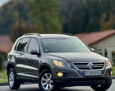 Сірий Фольксваген Тігуан, об'ємом двигуна 2 л та пробігом 226 тис. км за 12200 $, фото 17 на Automoto.ua