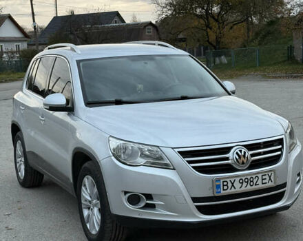 Серый Фольксваген Тигуан, объемом двигателя 1.4 л и пробегом 165 тыс. км за 9700 $, фото 8 на Automoto.ua