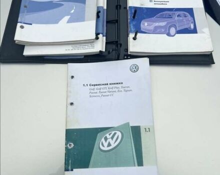 Сірий Фольксваген Тігуан, об'ємом двигуна 1.97 л та пробігом 244 тис. км за 11400 $, фото 27 на Automoto.ua