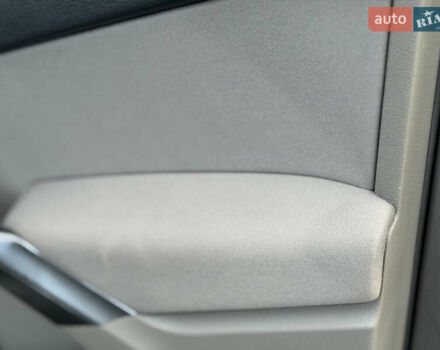 Сірий Фольксваген Тігуан, об'ємом двигуна 2 л та пробігом 226 тис. км за 12200 $, фото 39 на Automoto.ua