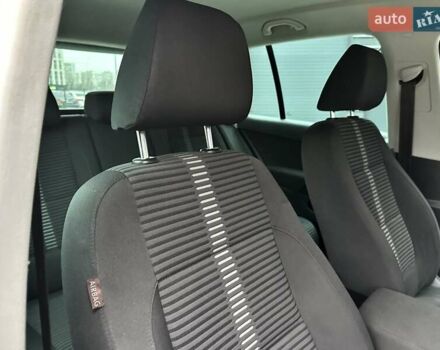 Серый Фольксваген Тигуан, объемом двигателя 2 л и пробегом 285 тыс. км за 10450 $, фото 20 на Automoto.ua