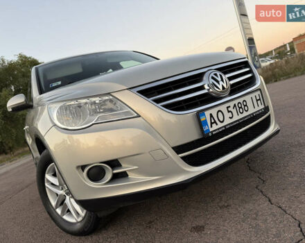 Серый Фольксваген Тигуан, объемом двигателя 1.97 л и пробегом 160 тыс. км за 13950 $, фото 28 на Automoto.ua