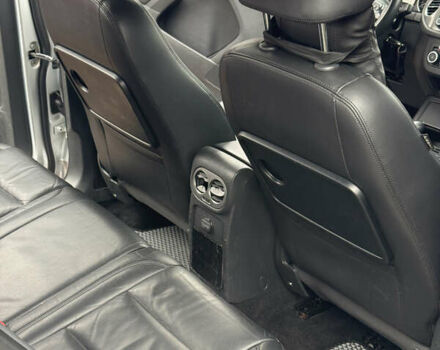 Сірий Фольксваген Тігуан, об'ємом двигуна 1.97 л та пробігом 250 тис. км за 11900 $, фото 31 на Automoto.ua