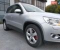 Сірий Фольксваген Тігуан, об'ємом двигуна 1.97 л та пробігом 280 тис. км за 12500 $, фото 7 на Automoto.ua