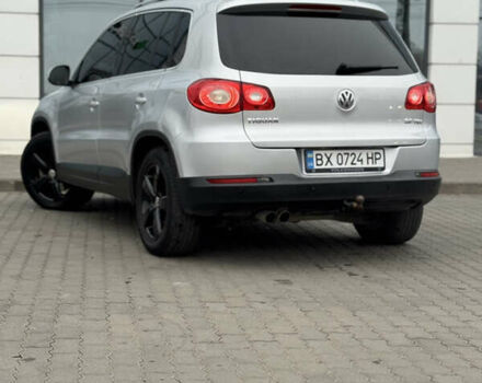Серый Фольксваген Тигуан, объемом двигателя 2 л и пробегом 225 тыс. км за 11500 $, фото 17 на Automoto.ua