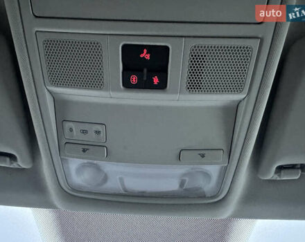 Серый Фольксваген Тигуан, объемом двигателя 1.98 л и пробегом 240 тыс. км за 11500 $, фото 38 на Automoto.ua