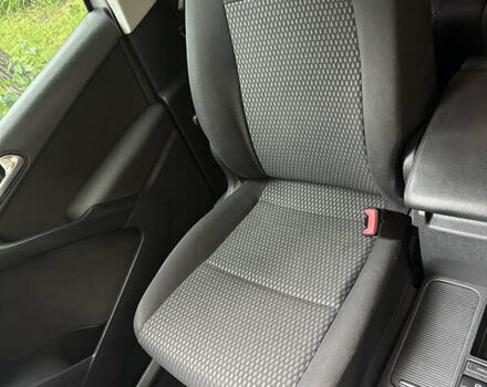 Серый Фольксваген Тигуан, объемом двигателя 1.98 л и пробегом 251 тыс. км за 9200 $, фото 41 на Automoto.ua