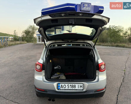 Серый Фольксваген Тигуан, объемом двигателя 1.97 л и пробегом 160 тыс. км за 13950 $, фото 50 на Automoto.ua