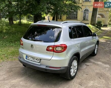 Сірий Фольксваген Тігуан, об'ємом двигуна 2 л та пробігом 268 тис. км за 11600 $, фото 11 на Automoto.ua