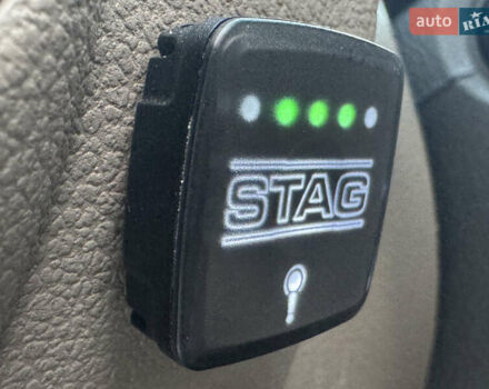 Сірий Фольксваген Тігуан, об'ємом двигуна 2 л та пробігом 157 тис. км за 9900 $, фото 25 на Automoto.ua