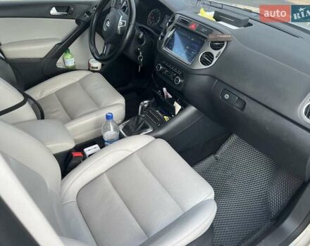 Серый Фольксваген Тигуан, объемом двигателя 1.98 л и пробегом 161 тыс. км за 13200 $, фото 12 на Automoto.ua