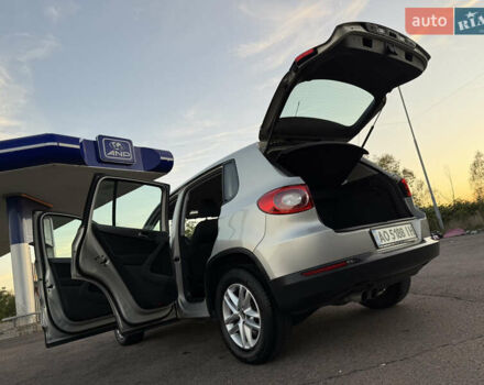 Серый Фольксваген Тигуан, объемом двигателя 1.97 л и пробегом 160 тыс. км за 13950 $, фото 17 на Automoto.ua