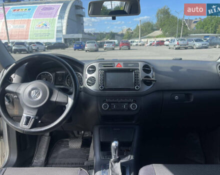Серый Фольксваген Тигуан, объемом двигателя 1.98 л и пробегом 151 тыс. км за 11500 $, фото 7 на Automoto.ua