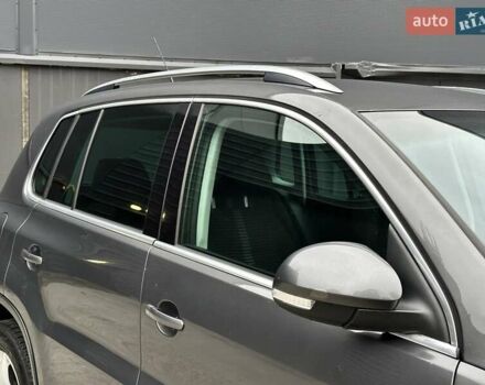 Серый Фольксваген Тигуан, объемом двигателя 2 л и пробегом 285 тыс. км за 10450 $, фото 8 на Automoto.ua