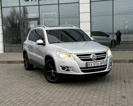 Серый Фольксваген Тигуан, объемом двигателя 2 л и пробегом 225 тыс. км за 11500 $, фото 99 на Automoto.ua