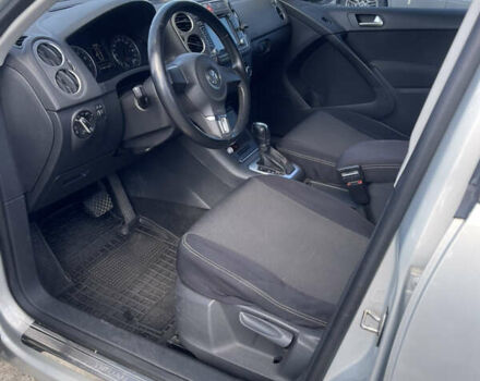 Серый Фольксваген Тигуан, объемом двигателя 1.98 л и пробегом 151 тыс. км за 11500 $, фото 5 на Automoto.ua