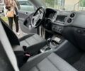 Серый Фольксваген Тигуан, объемом двигателя 2 л и пробегом 132 тыс. км за 10900 $, фото 10 на Automoto.ua