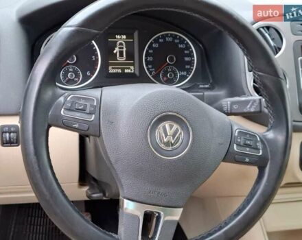 Серый Фольксваген Тигуан, объемом двигателя 1.97 л и пробегом 223 тыс. км за 15800 $, фото 46 на Automoto.ua