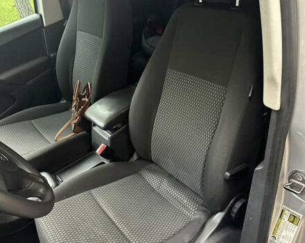 Серый Фольксваген Тигуан, объемом двигателя 1.98 л и пробегом 251 тыс. км за 9200 $, фото 40 на Automoto.ua