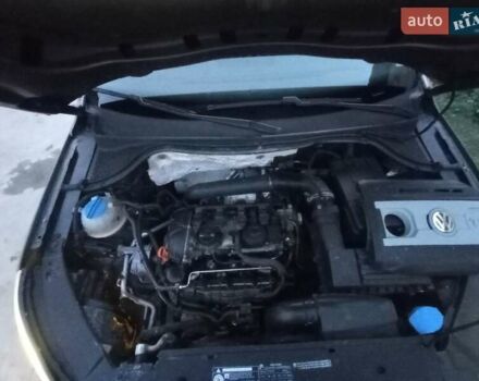 Серый Фольксваген Тигуан, объемом двигателя 2 л и пробегом 280 тыс. км за 9200 $, фото 7 на Automoto.ua