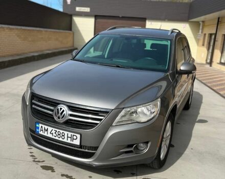 Серый Фольксваген Тигуан, объемом двигателя 2 л и пробегом 240 тыс. км за 8199 $, фото 5 на Automoto.ua