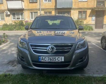 Серый Фольксваген Тигуан, объемом двигателя 1.98 л и пробегом 116 тыс. км за 11200 $, фото 2 на Automoto.ua