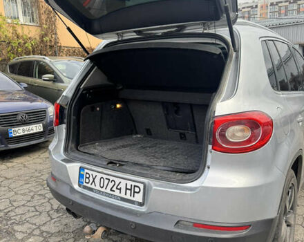 Серый Фольксваген Тигуан, объемом двигателя 2 л и пробегом 225 тыс. км за 11500 $, фото 46 на Automoto.ua