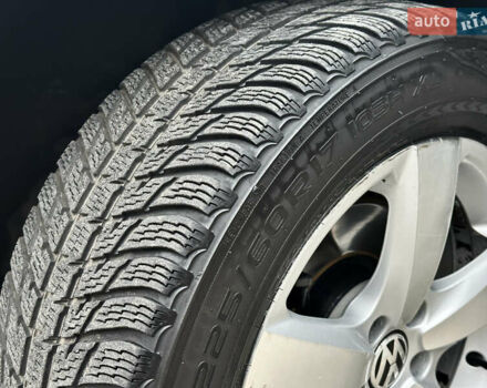 Сірий Фольксваген Тігуан, об'ємом двигуна 1.97 л та пробігом 285 тис. км за 10800 $, фото 6 на Automoto.ua