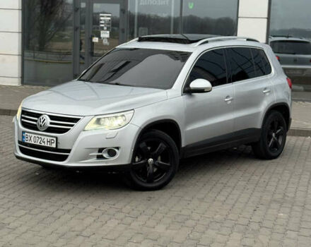 Серый Фольксваген Тигуан, объемом двигателя 2 л и пробегом 225 тыс. км за 11500 $, фото 74 на Automoto.ua