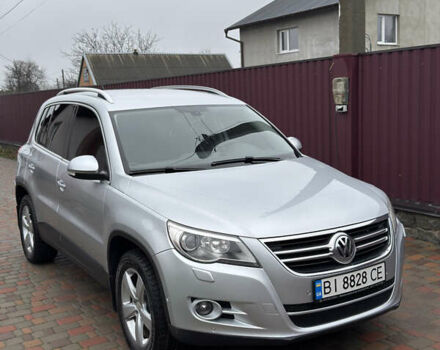 Сірий Фольксваген Тігуан, об'ємом двигуна 1.97 л та пробігом 250 тис. км за 11900 $, фото 1 на Automoto.ua