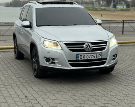 Серый Фольксваген Тигуан, объемом двигателя 2 л и пробегом 225 тыс. км за 11500 $, фото 39 на Automoto.ua