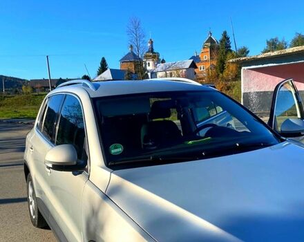 Серый Фольксваген Тигуан, объемом двигателя 2 л и пробегом 300 тыс. км за 12200 $, фото 6 на Automoto.ua