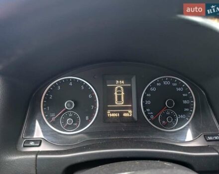 Сірий Фольксваген Тігуан, об'ємом двигуна 2 л та пробігом 194 тис. км за 10800 $, фото 5 на Automoto.ua