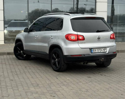 Серый Фольксваген Тигуан, объемом двигателя 2 л и пробегом 225 тыс. км за 11500 $, фото 25 на Automoto.ua