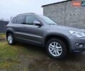 Сірий Фольксваген Тігуан, об'ємом двигуна 2 л та пробігом 115 тис. км за 11200 $, фото 1 на Automoto.ua