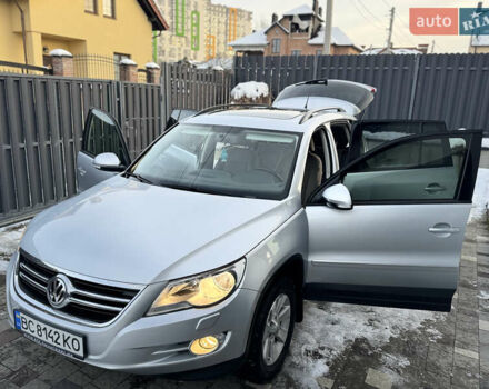 Серый Фольксваген Тигуан, объемом двигателя 2 л и пробегом 158 тыс. км за 9550 $, фото 37 на Automoto.ua