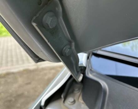 Сірий Фольксваген Тігуан, об'ємом двигуна 2 л та пробігом 268 тис. км за 11600 $, фото 41 на Automoto.ua